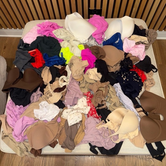 SKIMS Other - SKIMS BUNDLE OF 75 ITEMS